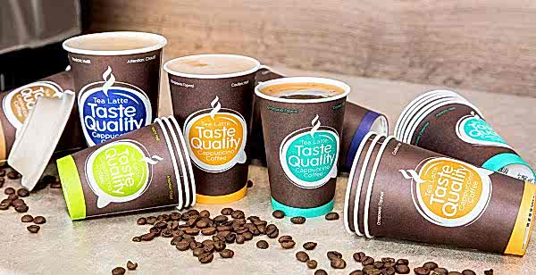 Вендинговые стаканы: чем отличаются от стандартных и как выбрать подходящий для бизнеса?