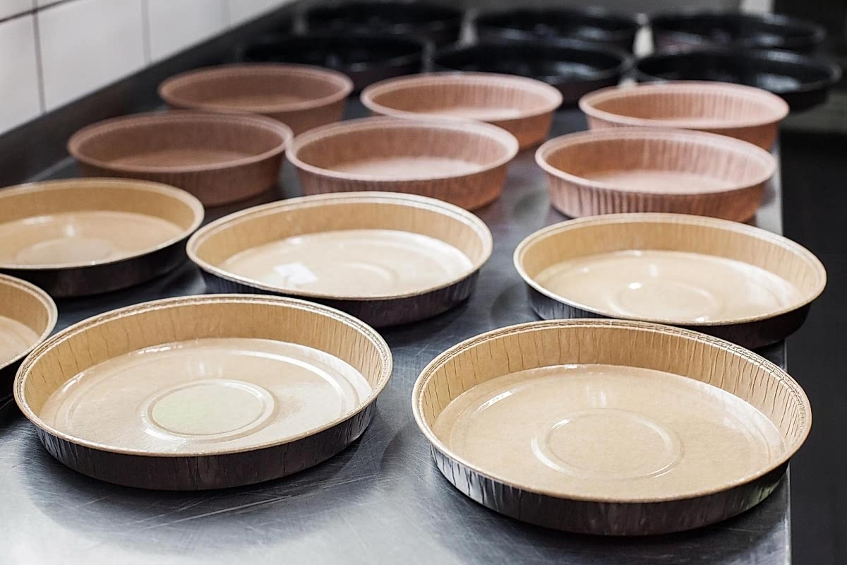 Нужно ли смазывать бумажные формы? Нужно ли смазывать бумажные формы?