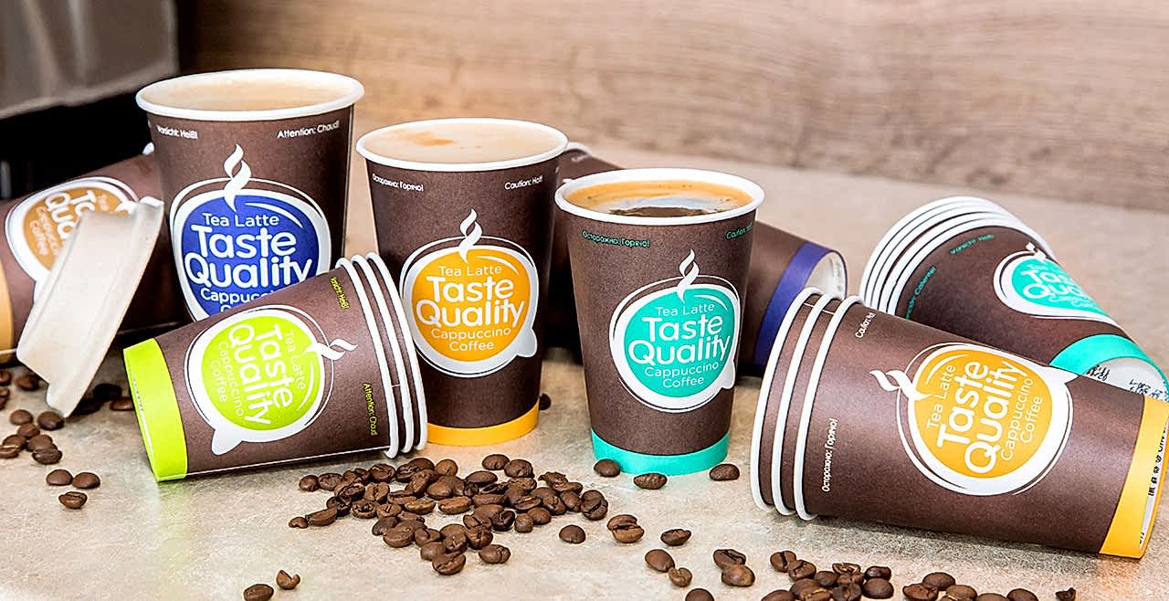 Вендинговые стаканы: чем отличаются от стандартных и как выбрать подходящий для бизнеса?