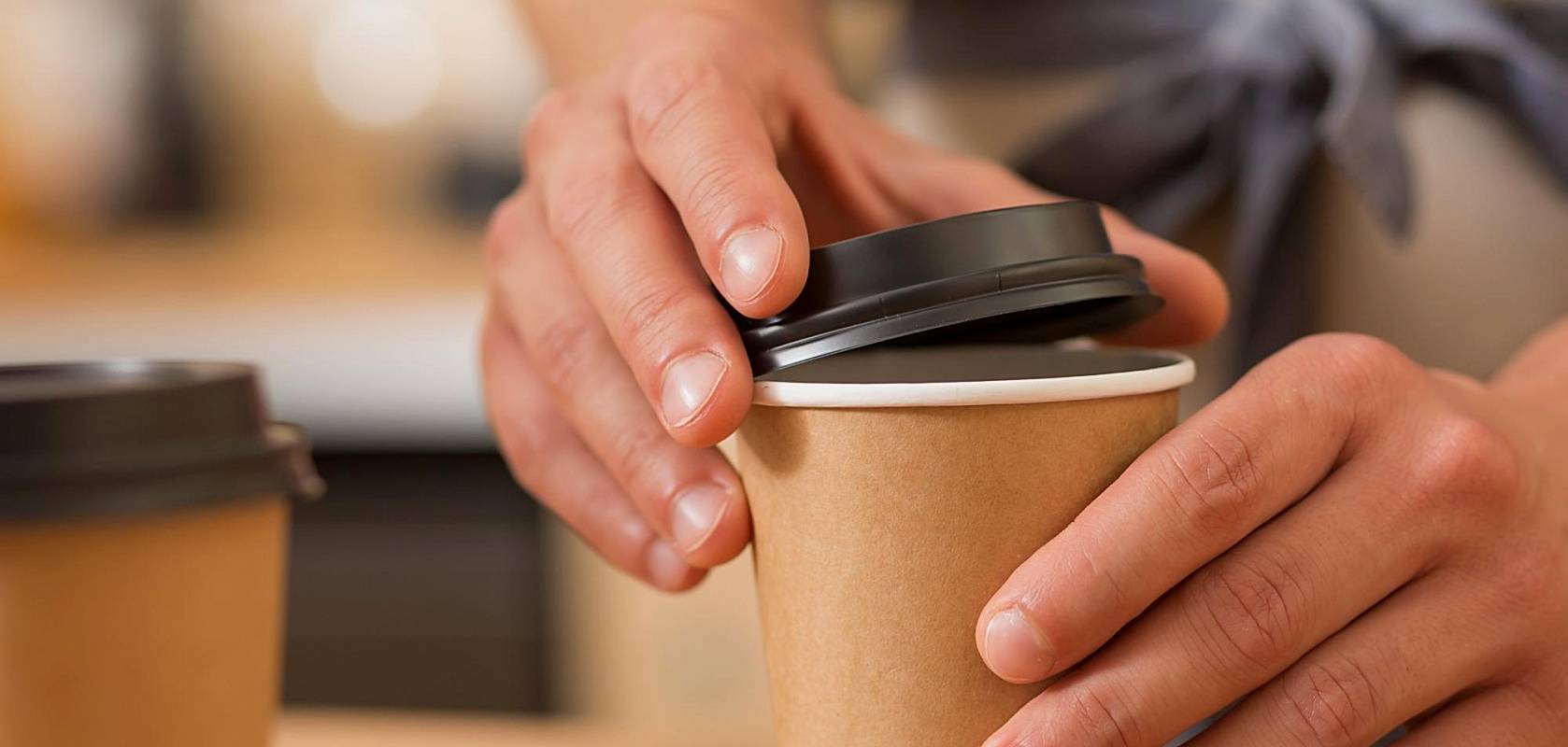 Какие бывают крышки для бумажных стаканов